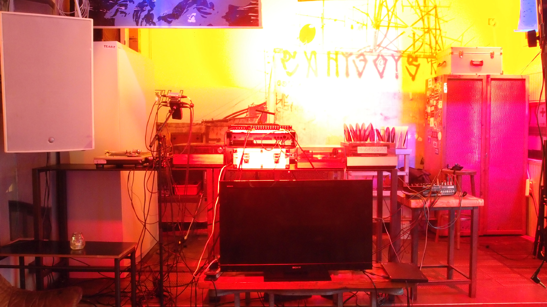 2022-11-22 wendelrekords 1 und 2 release 1 (Audio, Komposition, Live)
